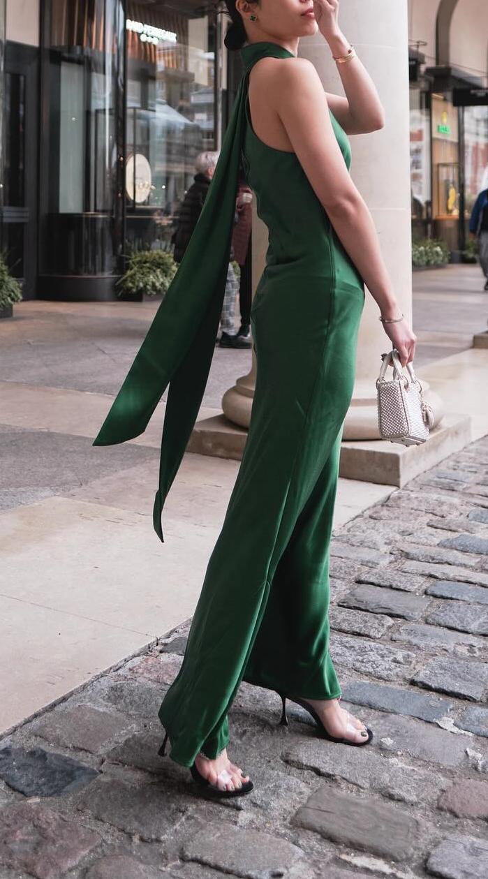 rochie eleganta satin pentru evenimente